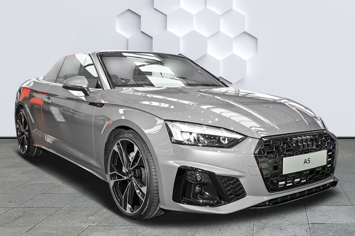 Audi A5 Cabriolet 40 Tfsi S-LINE COMPETITION ** MATRIX, VIRTUAL, NEKVERW, 20-inch LMV, ADAPT. CRUISE ** 1e EIG - € 34.000,= onder NP ** ** INFORMEER OOK NAAR ONZE AANTREKKELIJKE FINANCIAL-LEASE TARIEVEN ** Audi A5 Cabriolet 40 Tfsi S-LINE COMPETITION ** MATRIX, VIRTUAL, NEKVERW, 20-inch LMV, ADAPT. CRUISE ** 1e EIG - € 34.000,= onder NP ** ** INFORMEER OOK NAAR ONZE AANTREKKELIJKE FINANCIAL-LEASE TARIEVEN **