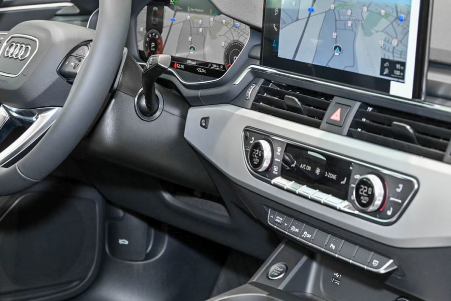 Audi A5 Cabriolet 40 Tfsi S-LINE COMPETITION ** MATRIX, VIRTUAL, NEKVERW, 20-inch LMV, ADAPT. CRUISE ** 1e EIG - € 34.000,= onder NP ** ** INFORMEER OOK NAAR ONZE AANTREKKELIJKE FINANCIAL-LEASE TARIEVEN **