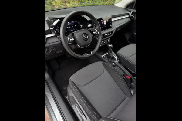 Škoda Fabia 1.0 TSI Selection CarPlay Camera Škoda Fabia 1.0 TSI Selection CarPlay Camera