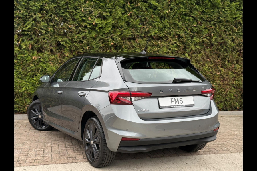 Škoda Fabia 1.0 TSI Selection CarPlay Camera Škoda Fabia 1.0 TSI Selection CarPlay Camera