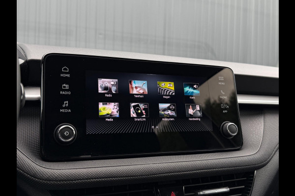 Škoda Fabia 1.0 TSI Selection CarPlay Camera Škoda Fabia 1.0 TSI Selection CarPlay Camera