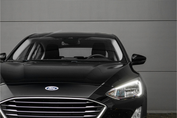 Ford Focus 1.0 EcoBoost Titanium Business PDC Navi 16" Ford Focus 1.0 EcoBoost Titanium Business PDC Navi 16"