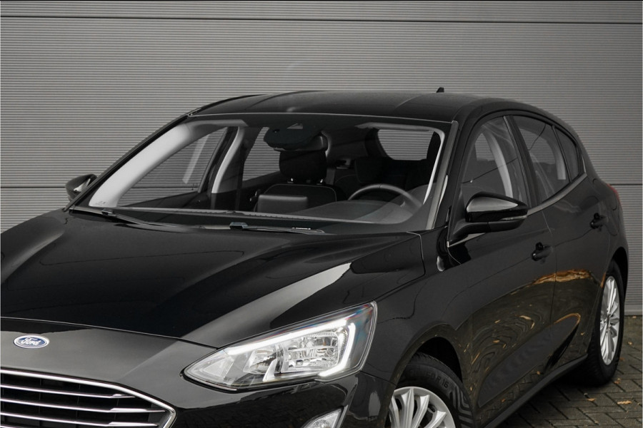 Ford Focus 1.0 EcoBoost Titanium Business PDC Navi 16" Ford Focus 1.0 EcoBoost Titanium Business PDC Navi 16"