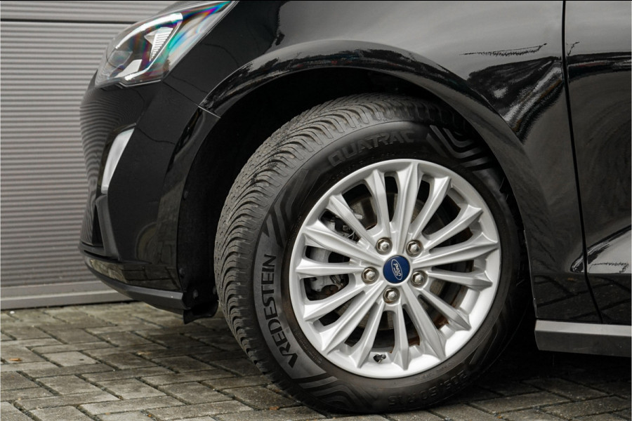 Ford Focus 1.0 EcoBoost Titanium Business PDC Navi 16" Ford Focus 1.0 EcoBoost Titanium Business PDC Navi 16"