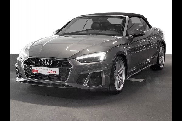 Audi A5 Cabriolet 40 TFSI Quattro S-LINE ** MATRIX, VIRTUAL, LEDER, MEM, 19-inch LMV, NEKVERW, WINTER ** 1e EIG - UNFALLFREI ** ** INFORMEER OOK NAAR ONZE AANTREKKELIJKE FINANCIAL-LEASE TARIEVEN ** Audi A5 Cabriolet 40 TFSI Quattro S-LINE ** MATRIX, VIRTUAL, LEDER, MEM, 19-inch LMV, NEKVERW, WINTER ** 1e EIG - UNFALLFREI ** ** INFORMEER OOK NAAR ONZE AANTREKKELIJKE FINANCIAL-LEASE TARIEVEN **