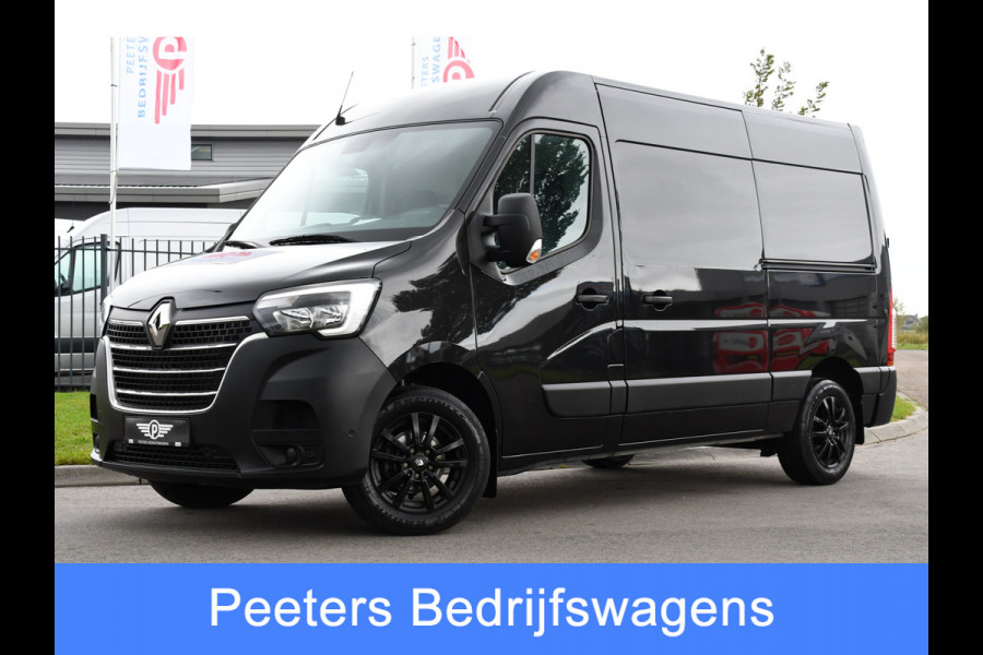 Renault Master T35 2.3 dCi 180 L2H2 Black Edition Camera, Cruise, Carplay, 2 x Schuifdeur, 180pk, Automaat, Trekhaak, Multimedia, Uniek!