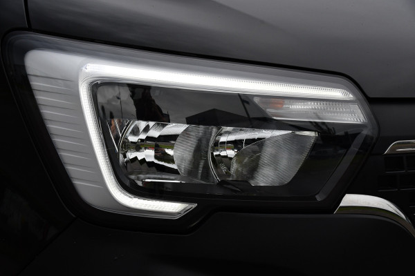 Renault Master T35 2.3 dCi 180 L2H2 Black Edition Camera, Cruise, Carplay, 2 x Schuifdeur, 180pk, Automaat, Trekhaak, Multimedia, Uniek!