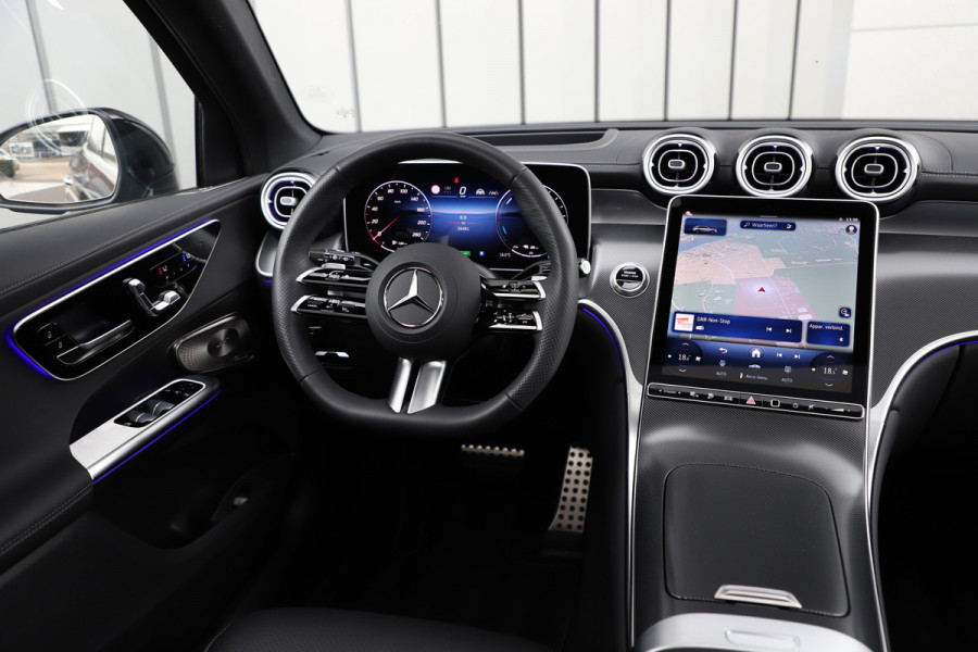 Mercedes-Benz GLC 400e AMG 4-Matic | 381PK | Head-up | Keyles-go | Pano | Sfeerverlichting | Burmester | Digital-light | Distronic+ | Stuurwielver
