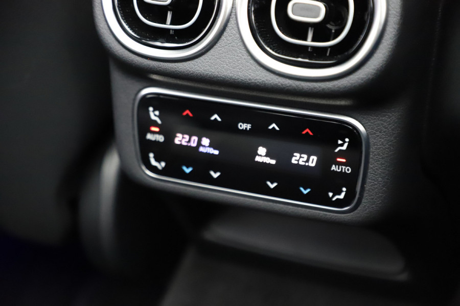 Mercedes-Benz GLC 400e AMG 4-Matic | 381PK | Head-up | Keyles-go | Pano | Sfeerverlichting | Burmester | Digital-light | Distronic+ | Stuurwielver