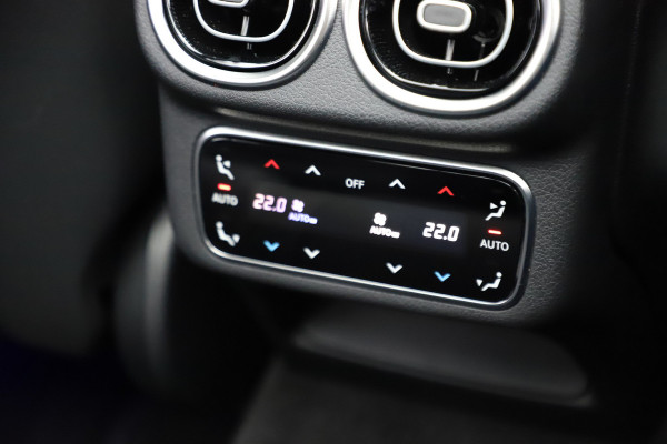 Mercedes-Benz GLC 400e AMG 4-Matic | 381PK | Head-up | Keyles-go | Pano | Sfeerverlichting | Burmester | Digital-light | Distronic+ | Stuurwielver