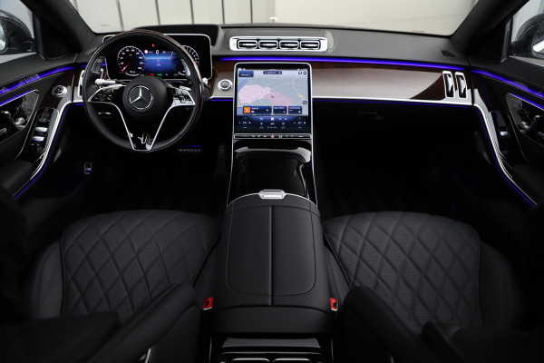 Mercedes-Benz S-Klasse 450e AMG | 408PK | Head-up | Entertainment | Luchtvering | Achterasbesturing | Massage | Digital-light | Keyles-go | 2024.