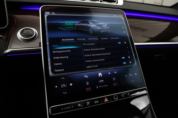 Mercedes-Benz S-Klasse 450e AMG | 408PK | Head-up | Entertainment | Luchtvering | Achterasbesturing | Massage | Digital-light | Keyles-go | 2024.