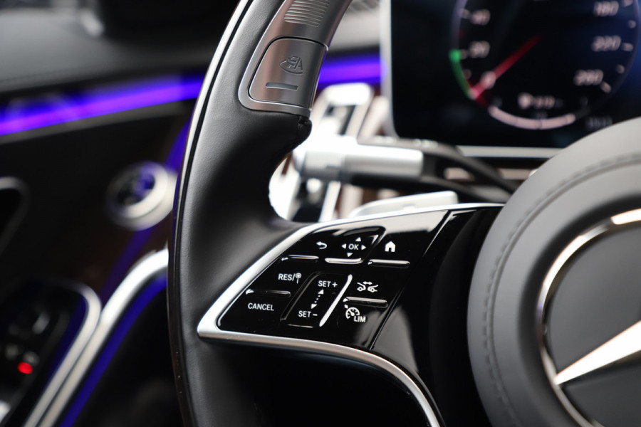 Mercedes-Benz S-Klasse 450e AMG | 408PK | Head-up | Entertainment | Luchtvering | Achterasbesturing | Massage | Digital-light | Keyles-go | 2024.