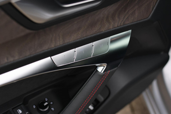 Audi A6 Avant 55 TFSI e Quattro S-Line *Pano*RS-Stoelen*360 Camera*Trekhaak*