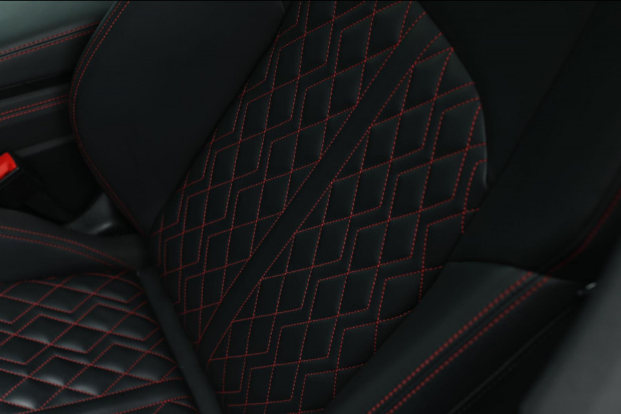 Audi A6 Avant 55 TFSI e Quattro S-Line *Pano*RS-Stoelen*360 Camera*Trekhaak*