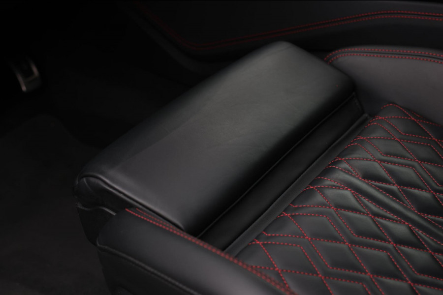 Audi A6 Avant 55 TFSI e Quattro S-Line *Pano*RS-Stoelen*360 Camera*Trekhaak*