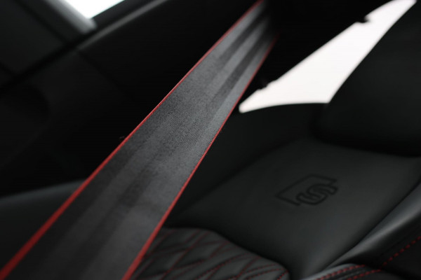 Audi A6 Avant 55 TFSI e Quattro S-Line *Pano*RS-Stoelen*360 Camera*Trekhaak*