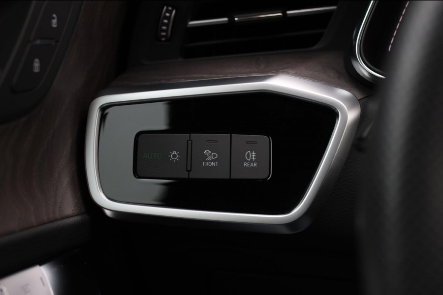 Audi A6 Avant 55 TFSI e Quattro S-Line *Pano*RS-Stoelen*360 Camera*Trekhaak*
