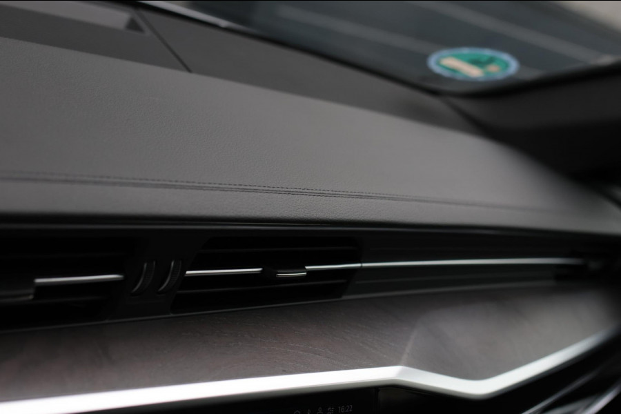 Audi A6 Avant 55 TFSI e Quattro S-Line *Pano*RS-Stoelen*360 Camera*Trekhaak*