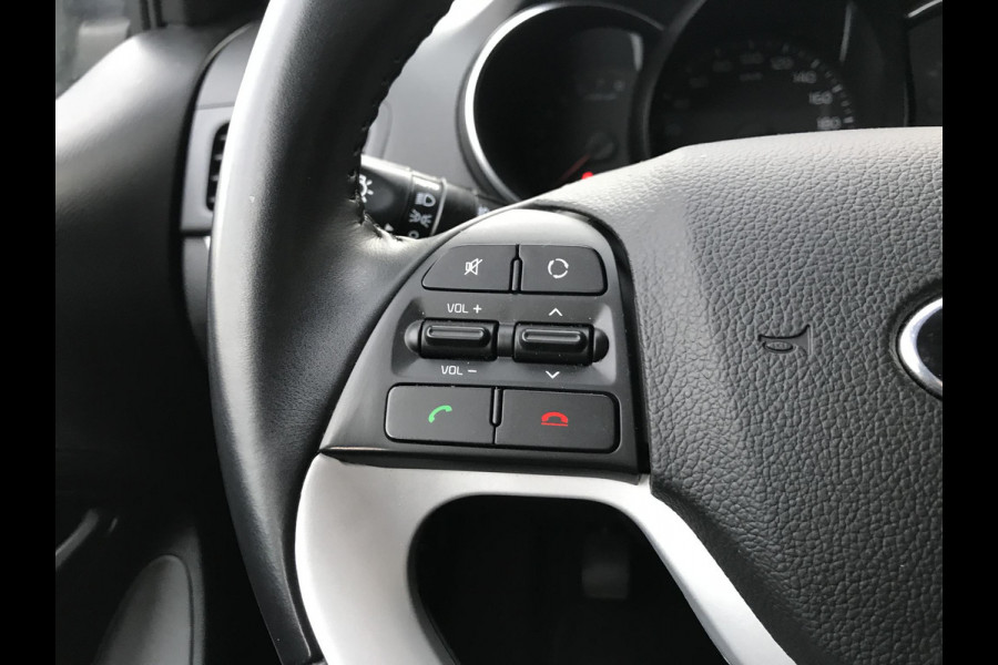 Kia Picanto 1.0 EconomyPlusLine Navigator Kia Picanto 1.0 EconomyPlusLine Navigator