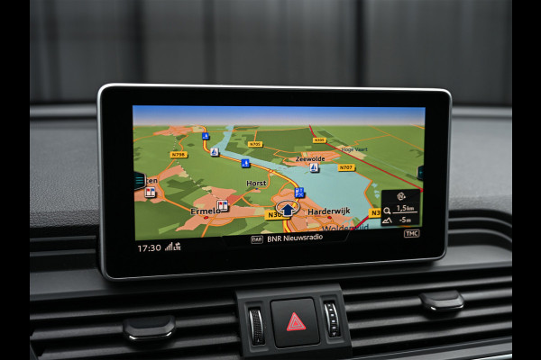 Audi Q5 2.0 TFSI QUATTRO LAUNCH EDITION | NL-AUTO | KEYLESS | TREKHAAK | AMBIANCE INTERIEUR | S-LINE | BLACK-OPTIC | 360 CAMERA | VIRTUA Audi Q5 2.0 TFSI QUATTRO LAUNCH EDITION | NL-AUTO | KEYLESS | TREKHAAK | AMBIANCE INTERIEUR | S-LINE | BLACK-OPTIC | 360 CAMERA | VIRTUA