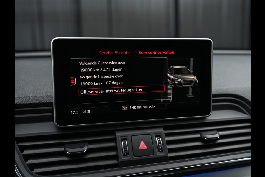 Audi Q5 2.0 TFSI QUATTRO LAUNCH EDITION | NL-AUTO | KEYLESS | TREKHAAK | AMBIANCE INTERIEUR | S-LINE | BLACK-OPTIC | 360 CAMERA | VIRTUA Audi Q5 2.0 TFSI QUATTRO LAUNCH EDITION | NL-AUTO | KEYLESS | TREKHAAK | AMBIANCE INTERIEUR | S-LINE | BLACK-OPTIC | 360 CAMERA | VIRTUA