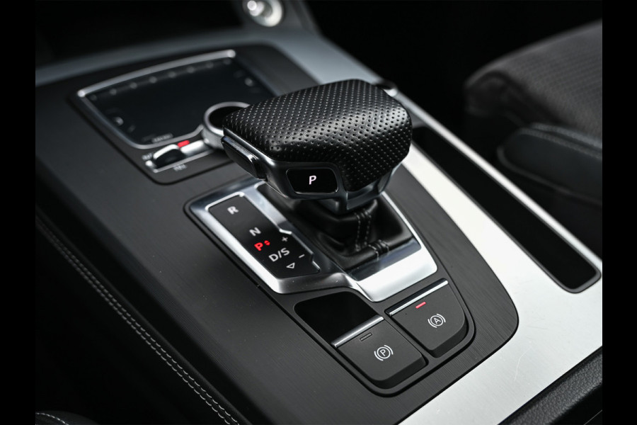 Audi Q5 2.0 TFSI QUATTRO LAUNCH EDITION | NL-AUTO | KEYLESS | TREKHAAK | AMBIANCE INTERIEUR | S-LINE | BLACK-OPTIC | 360 CAMERA | VIRTUA Audi Q5 2.0 TFSI QUATTRO LAUNCH EDITION | NL-AUTO | KEYLESS | TREKHAAK | AMBIANCE INTERIEUR | S-LINE | BLACK-OPTIC | 360 CAMERA | VIRTUA
