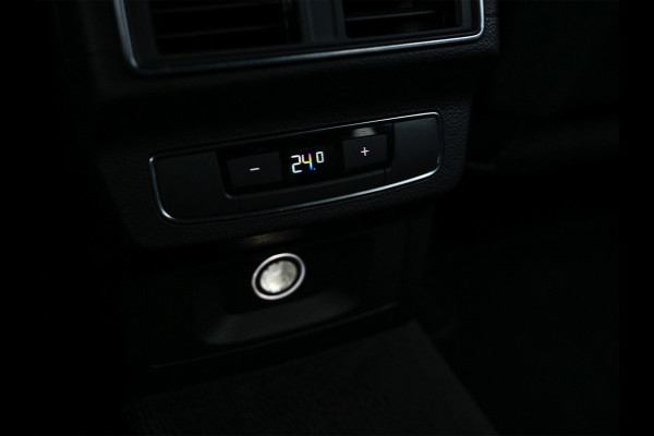 Audi Q5 2.0 TFSI QUATTRO LAUNCH EDITION | NL-AUTO | KEYLESS | TREKHAAK | AMBIANCE INTERIEUR | S-LINE | BLACK-OPTIC | 360 CAMERA | VIRTUA Audi Q5 2.0 TFSI QUATTRO LAUNCH EDITION | NL-AUTO | KEYLESS | TREKHAAK | AMBIANCE INTERIEUR | S-LINE | BLACK-OPTIC | 360 CAMERA | VIRTUA