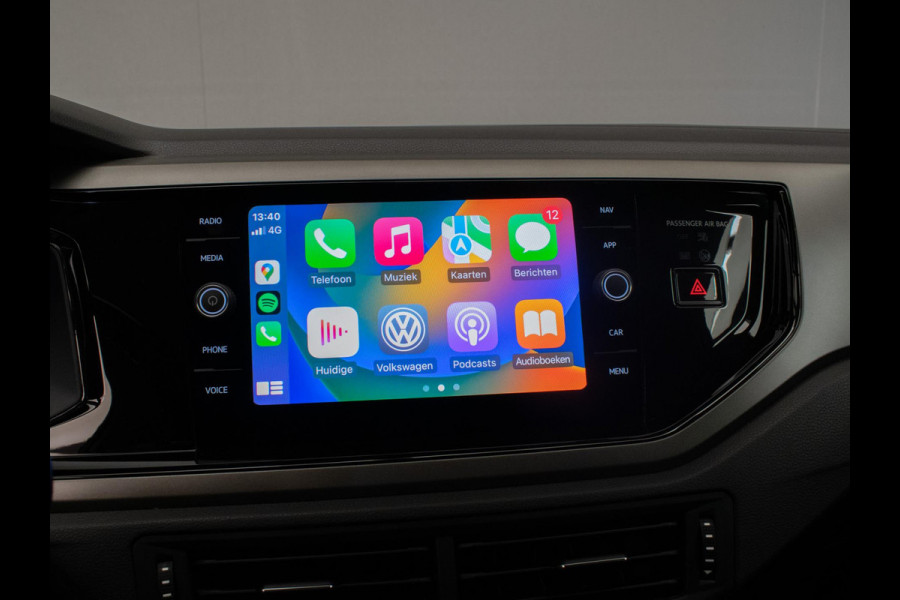 Volkswagen Polo 1.0 TSI Comfortline Sport (APPLE CARPLAY,NAVI,ADAPTIVE CRUISE,LED,DAB,SPORTSTOELEN,LM VELGEN,NETTE STAAT) Volkswagen Polo 1.0 TSI Comfortline Sport (APPLE CARPLAY,NAVI,ADAPTIVE CRUISE,LED,DAB,SPORTSTOELEN,LM VELGEN,NETTE STAAT)