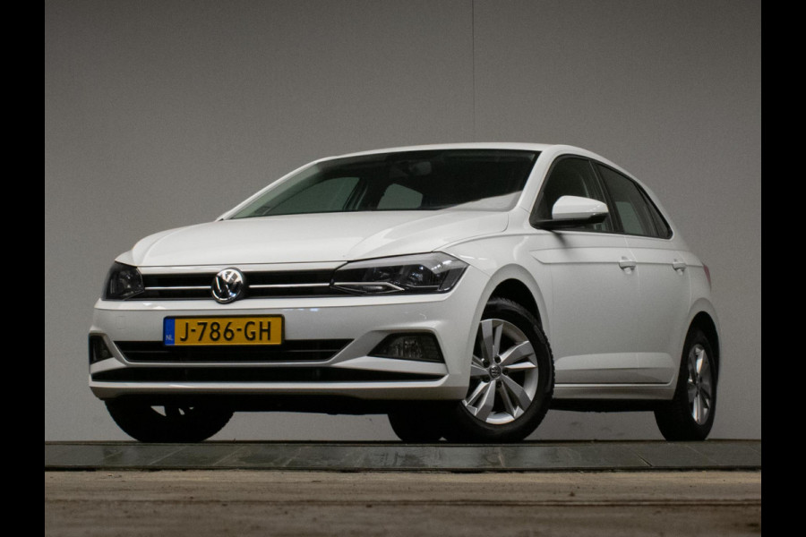 Volkswagen Polo 1.0 TSI Comfortline Sport (APPLE CARPLAY,NAVI,ADAPTIVE CRUISE,LED,DAB,SPORTSTOELEN,LM VELGEN,NETTE STAAT) Volkswagen Polo 1.0 TSI Comfortline Sport (APPLE CARPLAY,NAVI,ADAPTIVE CRUISE,LED,DAB,SPORTSTOELEN,LM VELGEN,NETTE STAAT)