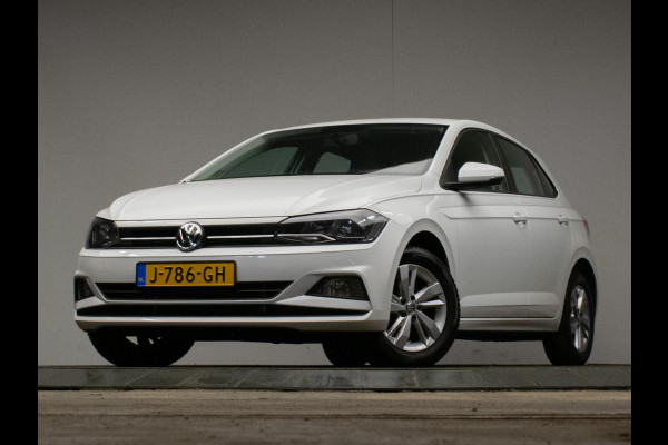 Volkswagen Polo 1.0 TSI Comfortline Sport (APPLE CARPLAY,NAVI,ADAPTIVE CRUISE,LED,DAB,SPORTSTOELEN,LM VELGEN,NETTE STAAT) Volkswagen Polo 1.0 TSI Comfortline Sport (APPLE CARPLAY,NAVI,ADAPTIVE CRUISE,LED,DAB,SPORTSTOELEN,LM VELGEN,NETTE STAAT)