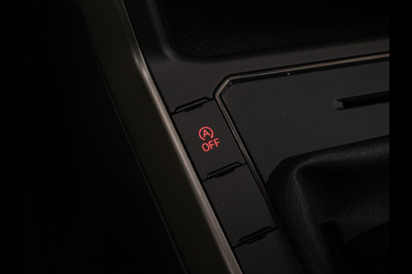 Volkswagen Polo 1.0 TSI Comfortline Sport (APPLE CARPLAY,NAVI,ADAPTIVE CRUISE,LED,DAB,SPORTSTOELEN,LM VELGEN,NETTE STAAT) Volkswagen Polo 1.0 TSI Comfortline Sport (APPLE CARPLAY,NAVI,ADAPTIVE CRUISE,LED,DAB,SPORTSTOELEN,LM VELGEN,NETTE STAAT)