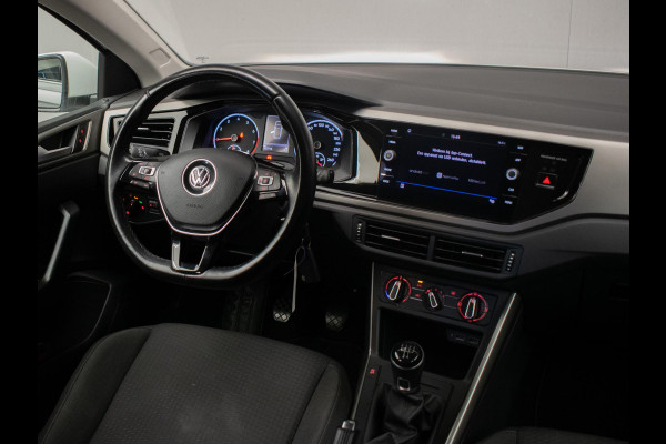 Volkswagen Polo 1.0 TSI Comfortline Sport (APPLE CARPLAY,NAVI,ADAPTIVE CRUISE,LED,DAB,SPORTSTOELEN,LM VELGEN,NETTE STAAT) Volkswagen Polo 1.0 TSI Comfortline Sport (APPLE CARPLAY,NAVI,ADAPTIVE CRUISE,LED,DAB,SPORTSTOELEN,LM VELGEN,NETTE STAAT)