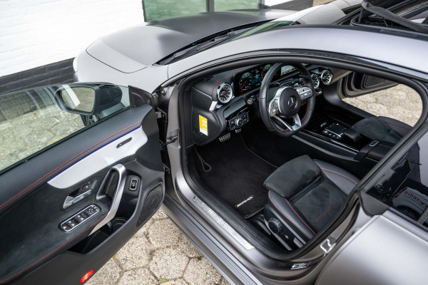Mercedes-Benz CLA-Klasse Shooting Brake 250 e AMG ACC HuD Panorama Multibeam MANUFAKTUR Mercedes-Benz CLA-Klasse Shooting Brake 250 e AMG ACC HuD Panorama Multibeam MANUFAKTUR