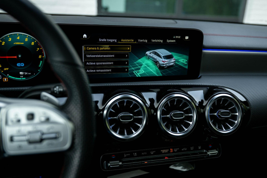 Mercedes-Benz CLA-Klasse Shooting Brake 250 e AMG ACC HuD Panorama Multibeam MANUFAKTUR Mercedes-Benz CLA-Klasse Shooting Brake 250 e AMG ACC HuD Panorama Multibeam MANUFAKTUR