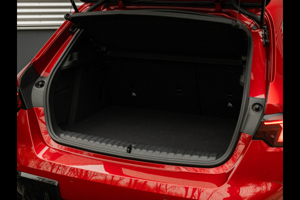 BMW 1-serie 120 M-Sport Pro - Pano - Trekhaak - Driving Ass - Camera