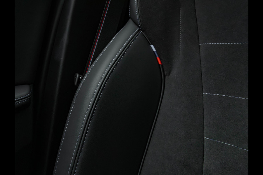 BMW 1-serie 120 M-Sport Pro - Pano - Trekhaak - Driving Ass - Camera