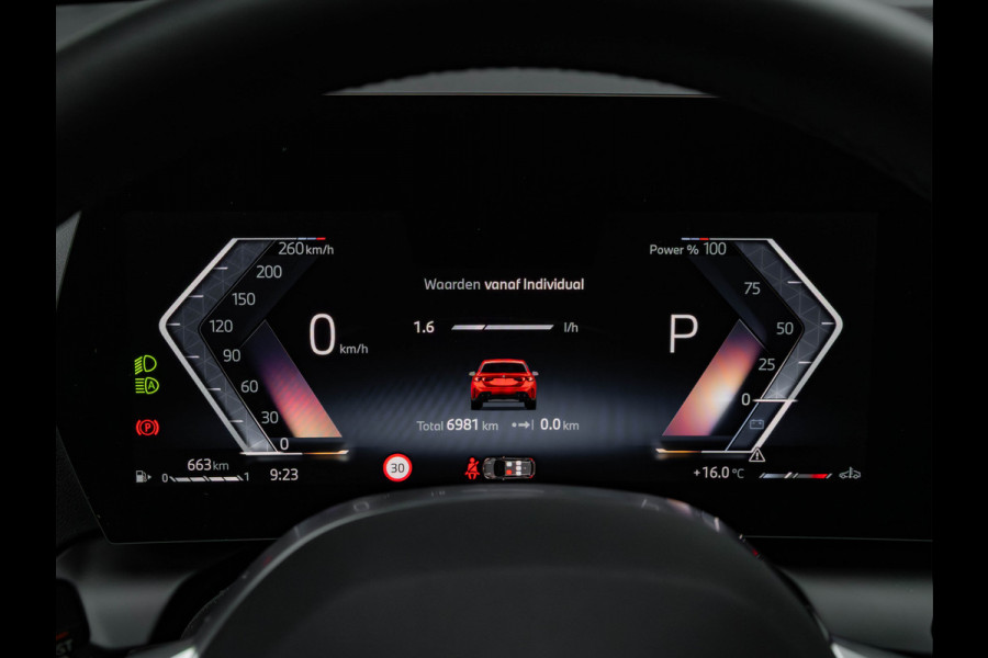 BMW 1-serie 120 M-Sport Pro - Pano - Trekhaak - Driving Ass - Camera