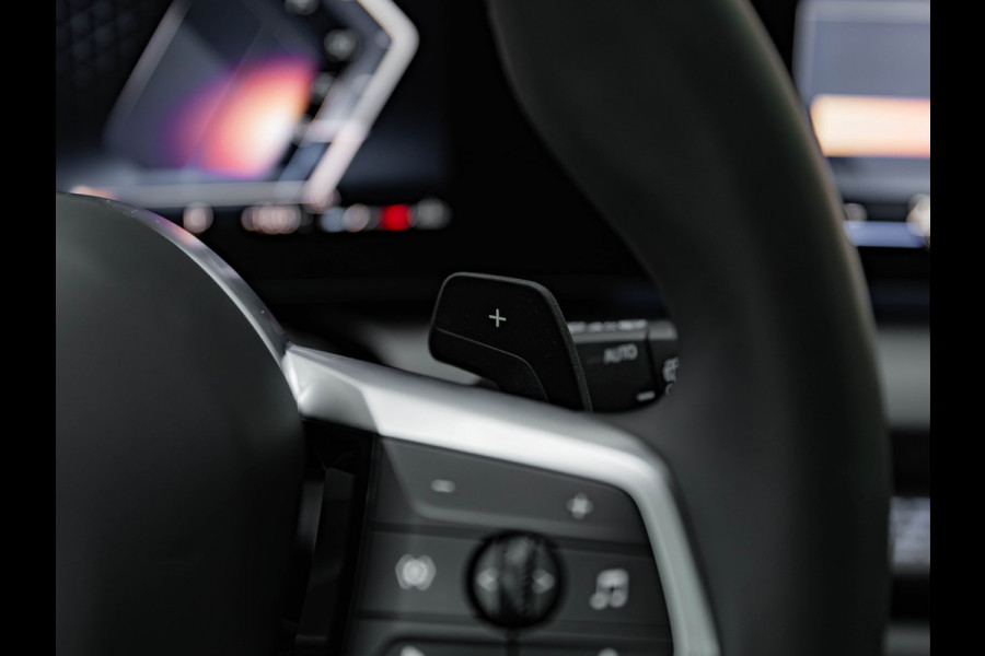 BMW 1-serie 120 M-Sport Pro - Pano - Trekhaak - Driving Ass - Camera