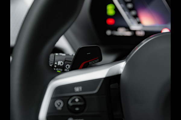 BMW 1-serie 120 M-Sport Pro - Pano - Trekhaak - Driving Ass - Camera