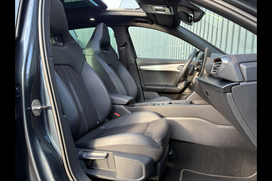 CUPRA Formentor 1.4 e-Hybrid 245Pk VZ Copper Edition | Panodak | Keyless | Camera | Prijs Rijklaar!! CUPRA Formentor 1.4 e-Hybrid 245Pk VZ Copper Edition | Panodak | Keyless | Camera | Prijs Rijklaar!!