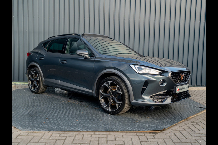 CUPRA Formentor 1.4 e-Hybrid 245Pk VZ Copper Edition | Panodak | Keyless | Camera | Prijs Rijklaar!! CUPRA Formentor 1.4 e-Hybrid 245Pk VZ Copper Edition | Panodak | Keyless | Camera | Prijs Rijklaar!!