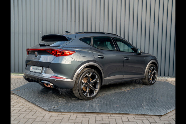 CUPRA Formentor 1.4 e-Hybrid 245Pk VZ Copper Edition | Panodak | Keyless | Camera | Prijs Rijklaar!! CUPRA Formentor 1.4 e-Hybrid 245Pk VZ Copper Edition | Panodak | Keyless | Camera | Prijs Rijklaar!!