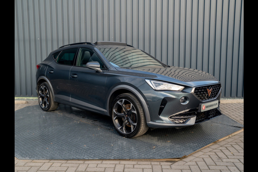 CUPRA Formentor 1.4 e-Hybrid 245Pk VZ Copper Edition | Panodak | Keyless | Camera | Prijs Rijklaar!! CUPRA Formentor 1.4 e-Hybrid 245Pk VZ Copper Edition | Panodak | Keyless | Camera | Prijs Rijklaar!!