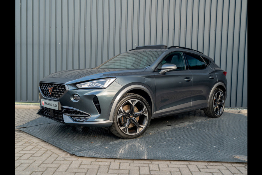 CUPRA Formentor 1.4 e-Hybrid 245Pk VZ Copper Edition | Panodak | Keyless | Camera | Prijs Rijklaar!! CUPRA Formentor 1.4 e-Hybrid 245Pk VZ Copper Edition | Panodak | Keyless | Camera | Prijs Rijklaar!!