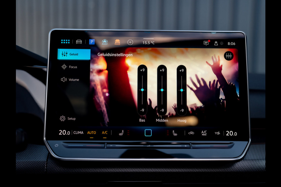 Volkswagen GOLF Variant 1.5 eTSI R-Line Edition | Pano | Trekhaak wegkl. | IQ Light | Head Up | Elk. A-klep | Prijs Rijklaar!! Volkswagen GOLF Variant 1.5 eTSI R-Line Edition | Pano | Trekhaak wegkl. | IQ Light | Head Up | Elk. A-klep | Prijs Rijklaar!!
