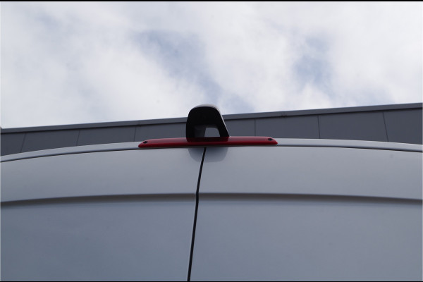 Mercedes-Benz Sprinter 319 3.0 V6 CDI L2H2 > 191pk/Luxe Bus/Dubbele schuifdeur/Luchtv. LED/Leer/Elektrisch verstelbare stoelen Mercedes-Benz Sprinter 319 3.0 V6 CDI L2H2 > 191pk/Luxe Bus/Dubbele schuifdeur/Luchtv. LED/Leer/Elektrisch verstelbare stoelen