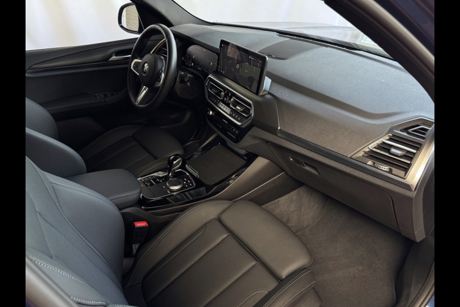 BMW X3 2.0i XDRIVE M-SPORT LEER LED NAVI CAMERA STOEL/STUUR VERW. ELEK.KLEP BMW X3 2.0i XDRIVE M-SPORT LEER LED NAVI CAMERA STOEL/STUUR VERW. ELEK.KLEP