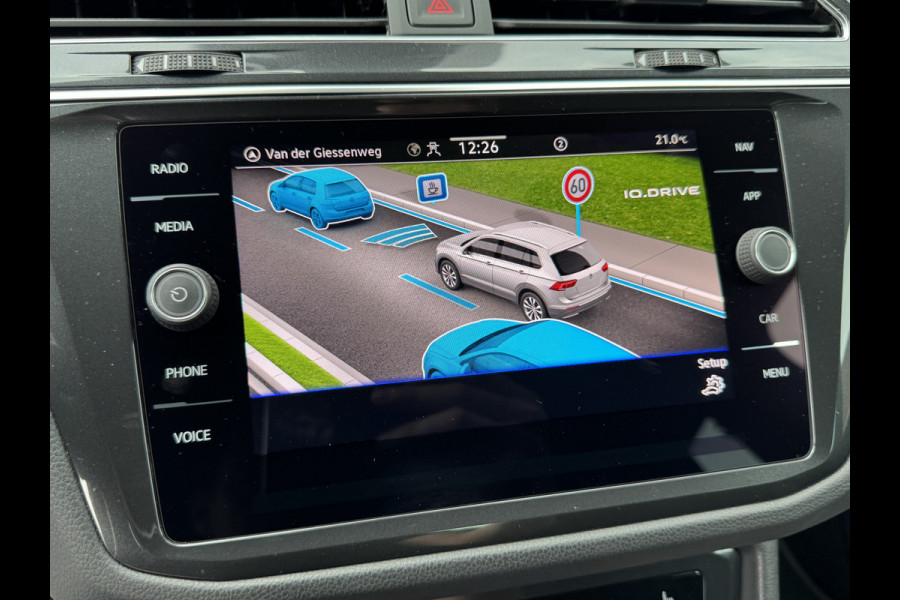 Volkswagen Tiguan 1.5 TSI R-Line Business+ | Keyless | Side Assist | Elk A-klep | IQ Light Prijs Rijklaar!!