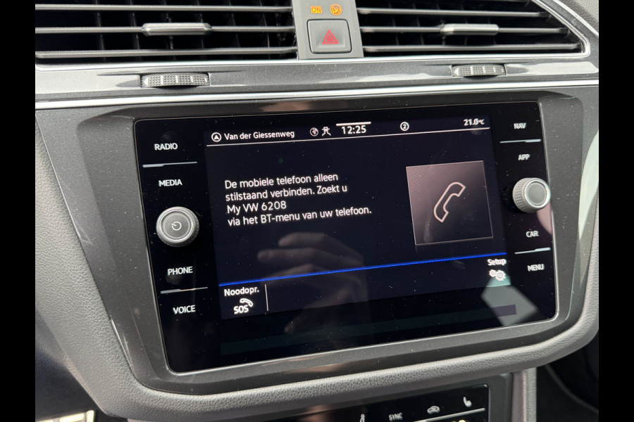 Volkswagen Tiguan 1.5 TSI R-Line Business+ | Keyless | Side Assist | Elk A-klep | IQ Light Prijs Rijklaar!!